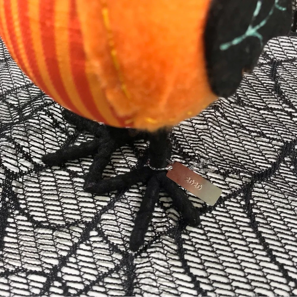 Target Hyde & Eek 2020 Halloween FERRIS Bird